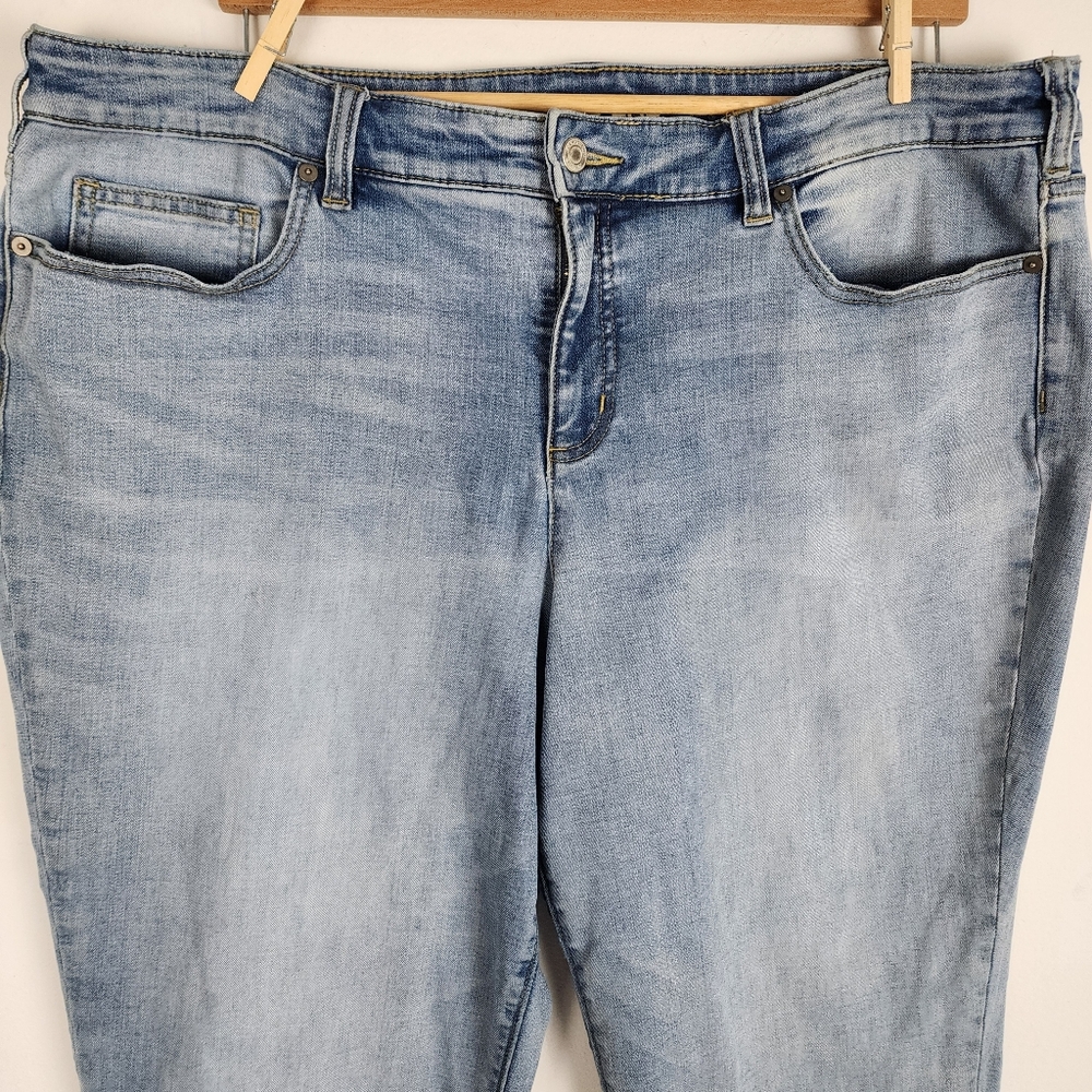 Lands' End Mid Rise Slim Jean Light Blue Ankle Jeans Size 22W - Picture 10 of 16